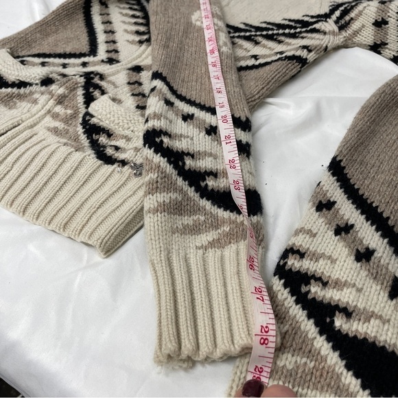 Tina knitted zip up wool sweater - Picture 9 of 16